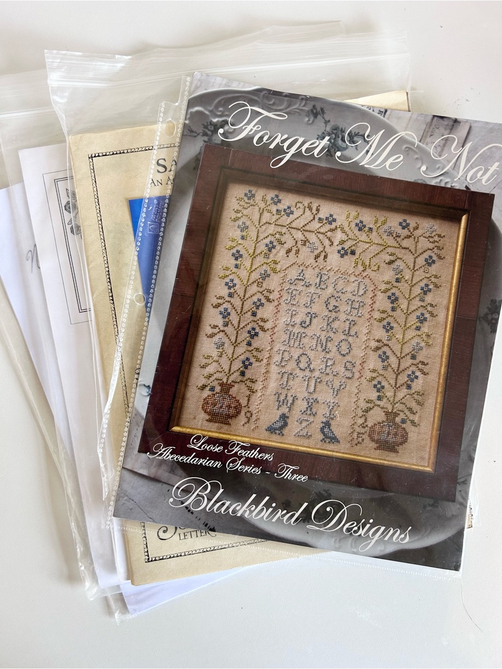 Lot of 6 cross stitch patterns - samplers #1